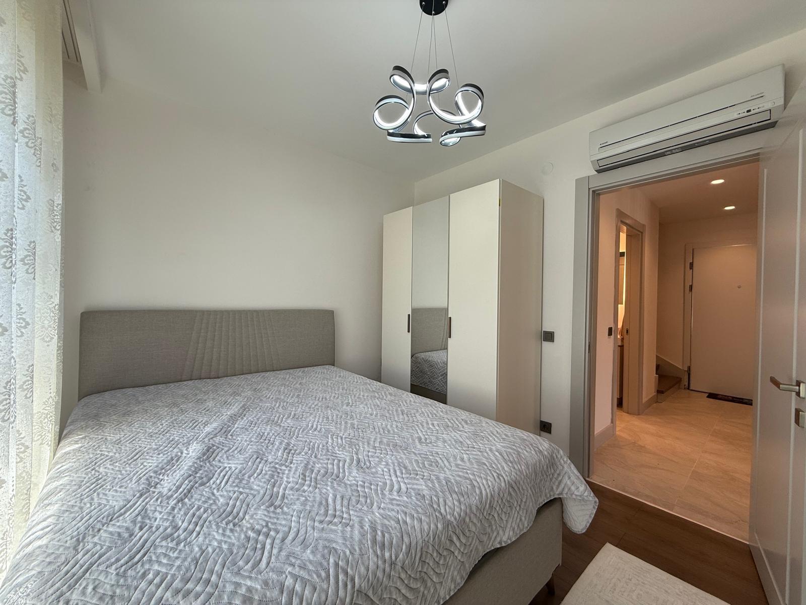 portfoy-galeri-aydin-kusadasi-sogucak-ta-ultra-luks-4-1-havuzlu-villa