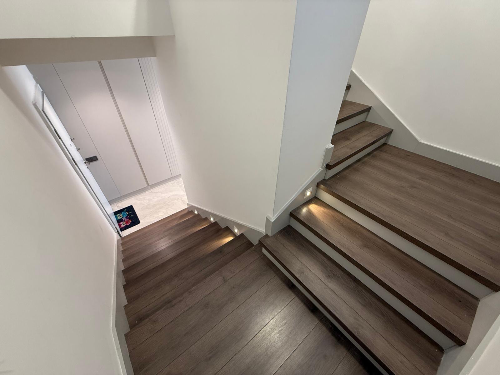 portfoy-galeri-aydin-kusadasi-sogucak-ta-ultra-luks-4-1-havuzlu-villa