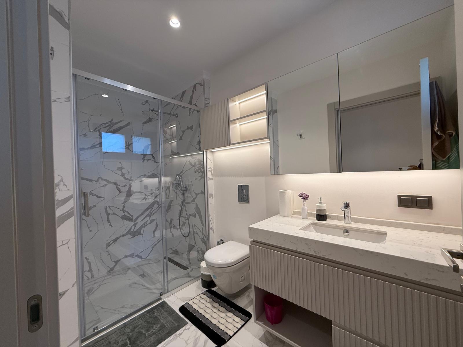 portfoy-galeri-aydin-kusadasi-sogucak-ta-ultra-luks-4-1-havuzlu-villa